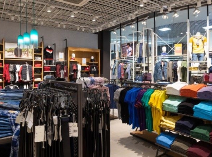 The Changing landscape of Large Format Apparel Retail: Strategies, shifts, and future focus